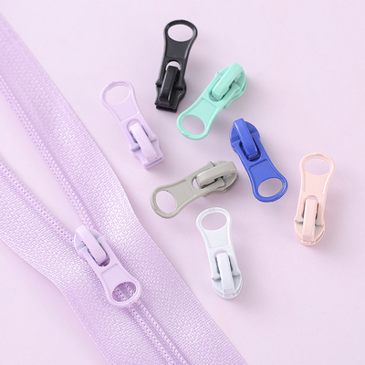 Apparel Auto Lock Slider Lightweight Eco Friendly 3# Nylon Zipper Sliders Replacement