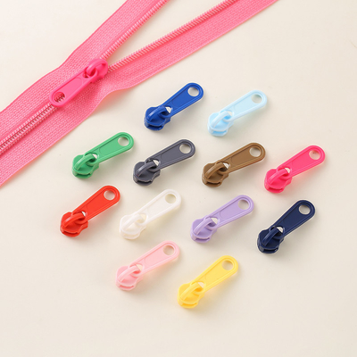 Экологически чистый красочный NO 5 Zipper Open End 5# Nylon Plastic Slider Zipper For Clothing